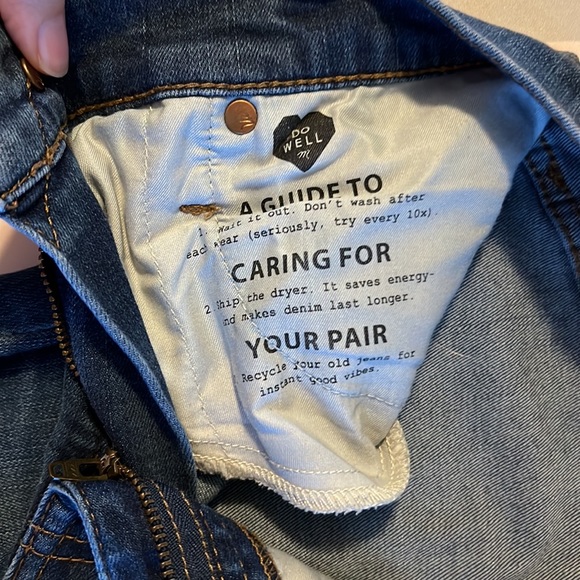 Madewell size 24 9" High-Rise Skinny Jeans, Medium-Dark wash, Used- Good - Picture 3 of 8